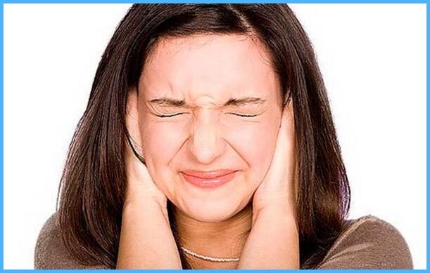 geluid in het hoofd van een vrouw is een van de tekenen van cervicale osteochondrose